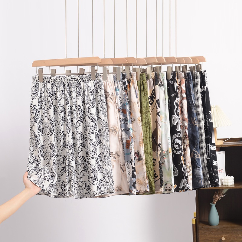 Summer Thin Men's Cotton Silk Pajamas, Large Size Loose Shorts, Casual Breathable Floral Pants, Outer Wear Five-Point Beach Pants