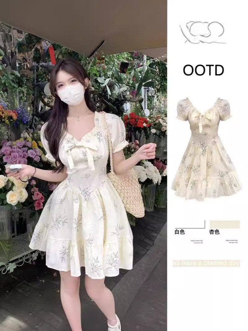 French Square Collar Bow Floral dress Children's High-end Short Skirt Gentle Sweet Holiday Skirt for Summer