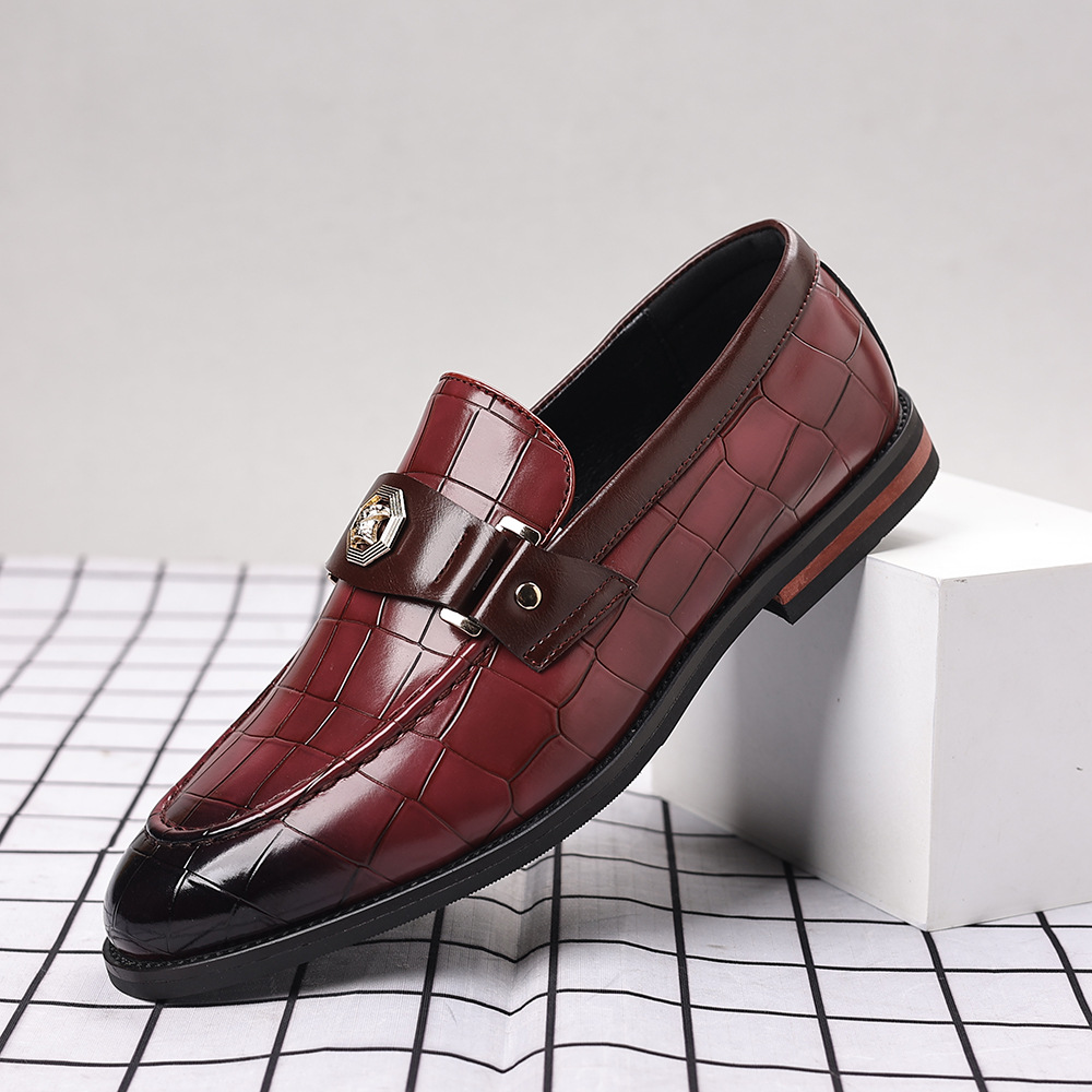 New Men's Business Leather Shoes, Large Size Plaid Casual Loafers, Men's Party Slip-On Shoes with Metal Buckle, Size 48