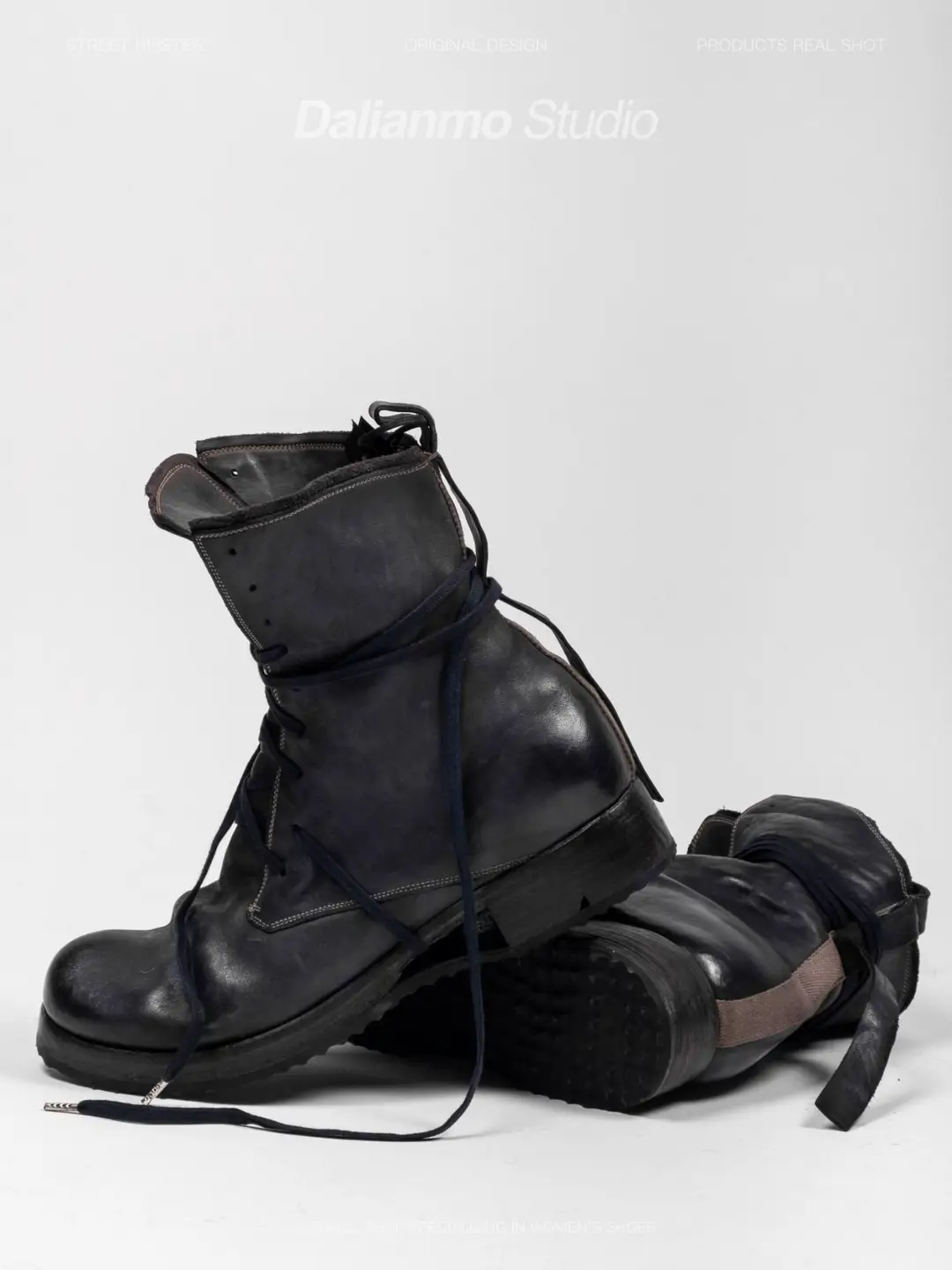 Dark Lace-Up Martin Boots for Men, Double-Layered Sole, Super Cool Short Boots, Lace-Up Work Boots, High-Top Boots, Chunky Heel Height-Increasing