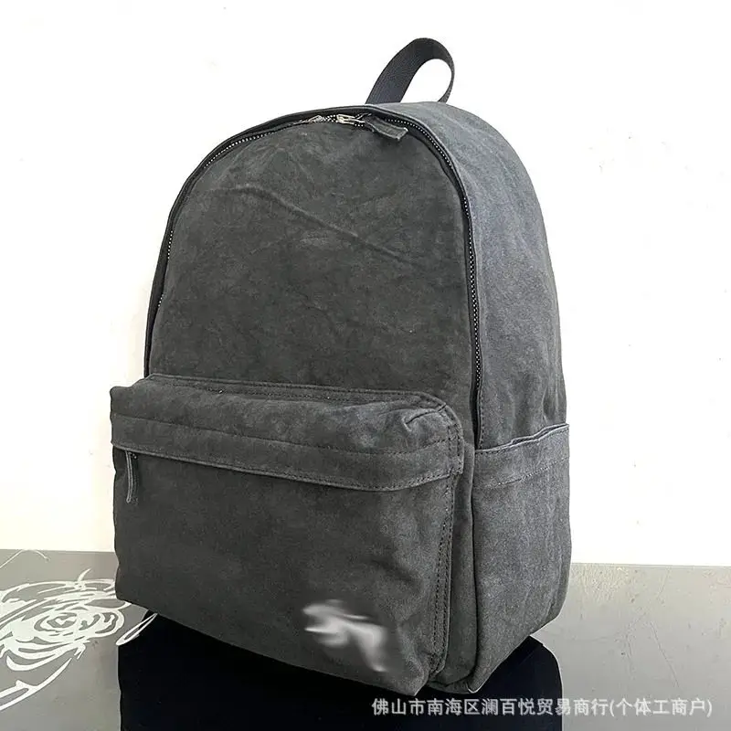 双肩背包
