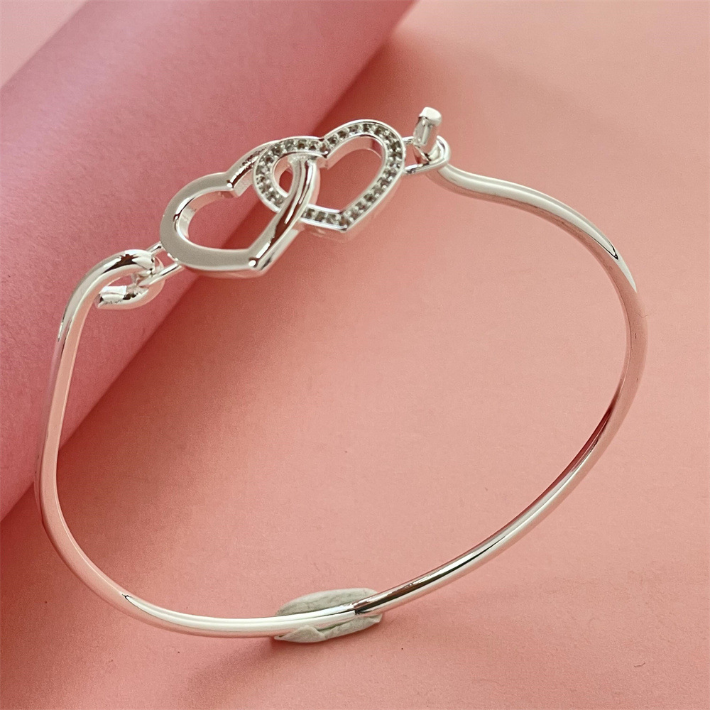 Foreign trade export silver-plated heart-to-heart bracelet Little Red Riding Book Korean fashion in stock supply bracelet in stock wholesale