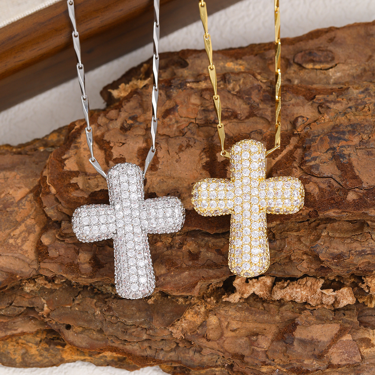 Kindergarten Hot-Selling Cross-Border Chubby Cross Necklace Copper Inlaid Zircon Pendant Niche Design Versatile Necklace Wholesale