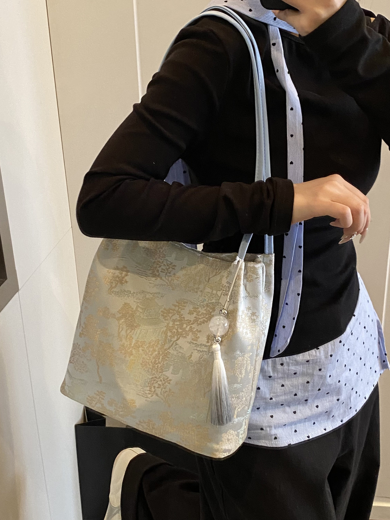 Casual Shoulder Bag Messenger Bag Women's Casual Fashion Large Capacity 2025 Summer New Fashion Commuter Tote Bag Women