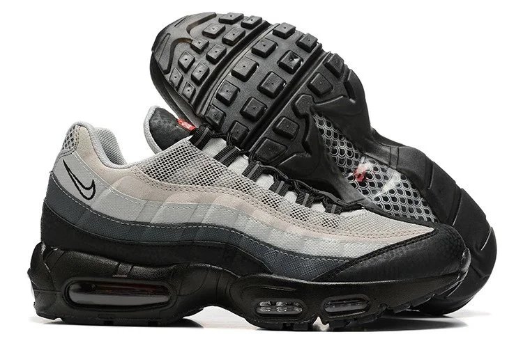 NIKE Air Max 95 Foto QC da WEIDIAN su Qualit.ly