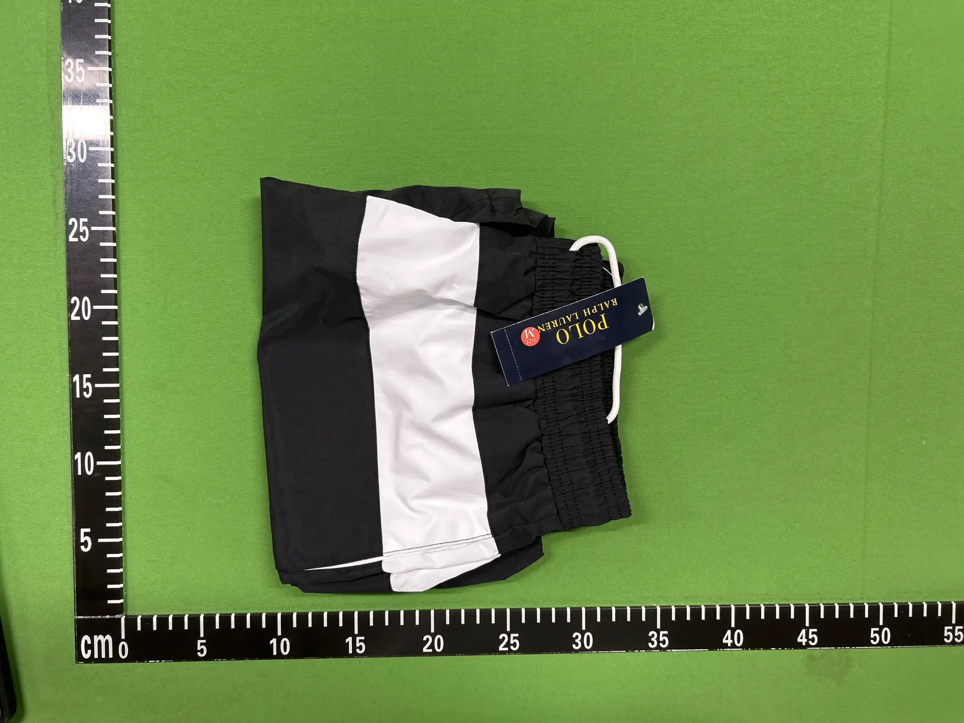 Embroidery on the Left Side of the Pants, Small Size, Wide Stripe of Different Color at the Waist, White Round Cord, Nine-Color Shorts 88032343