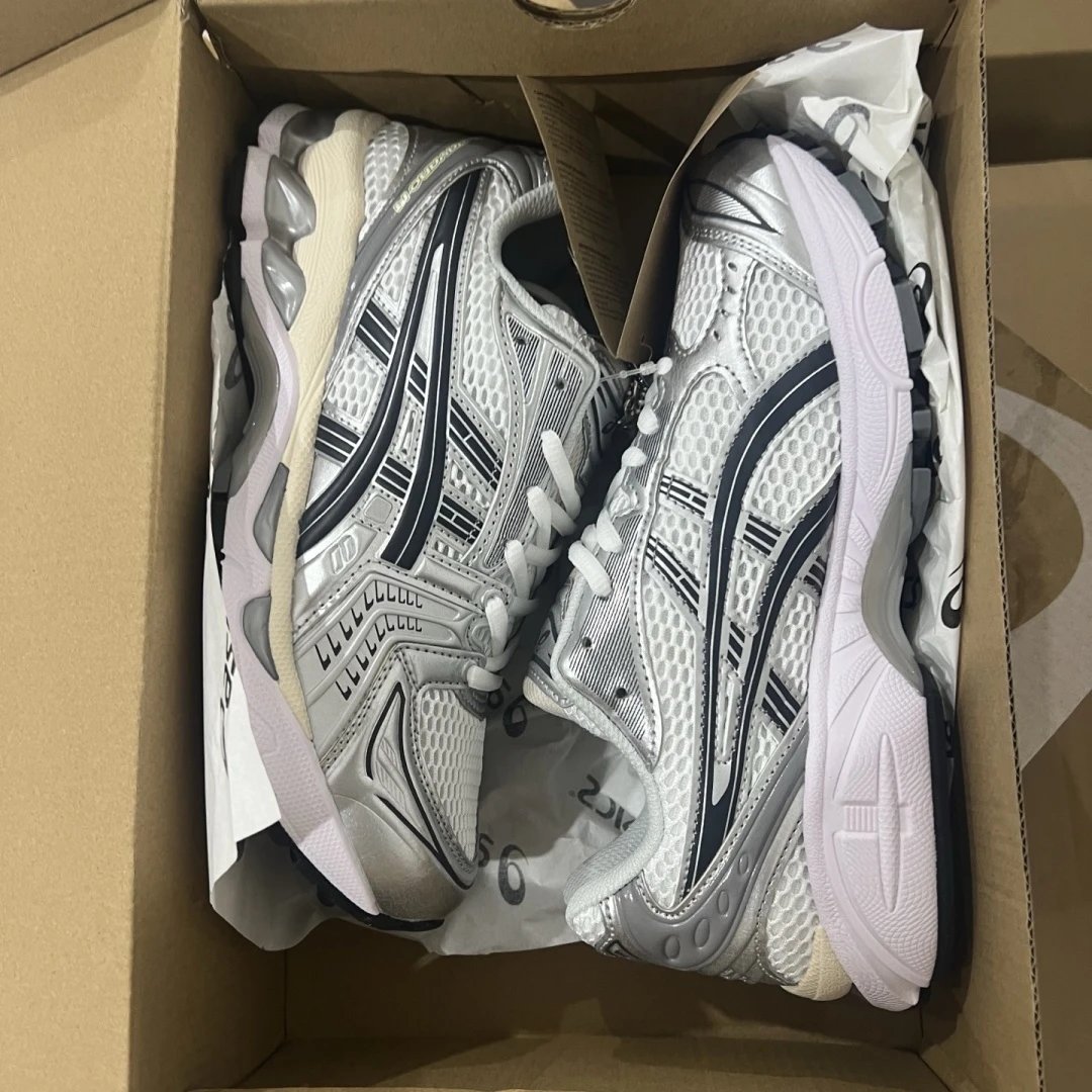 AX Shoes