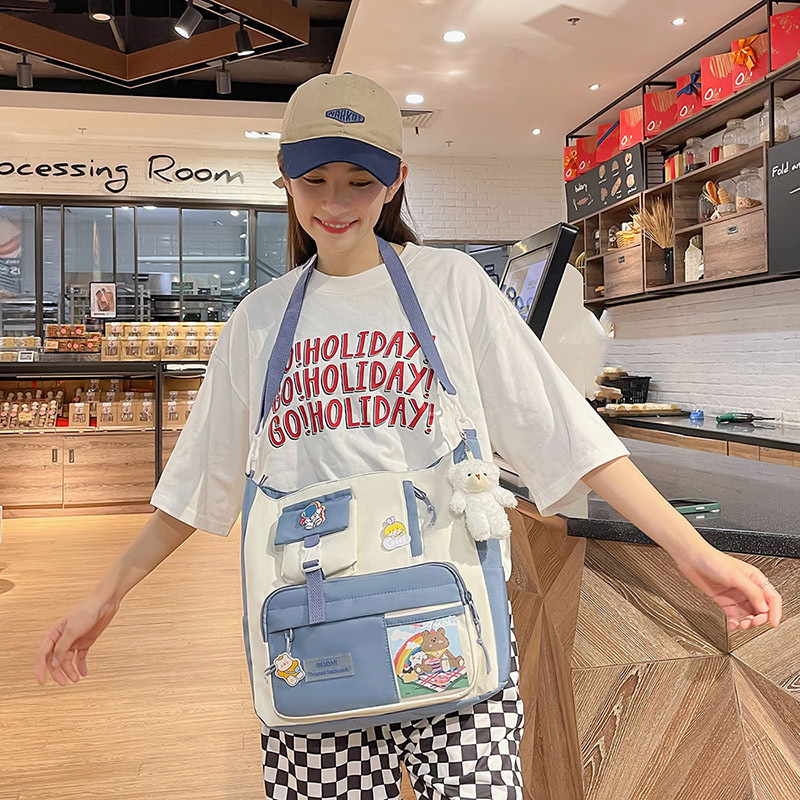 New large-capacity color contrast portable make-up bag for women simple ins Japanese students in class cross-body schoolbag for students