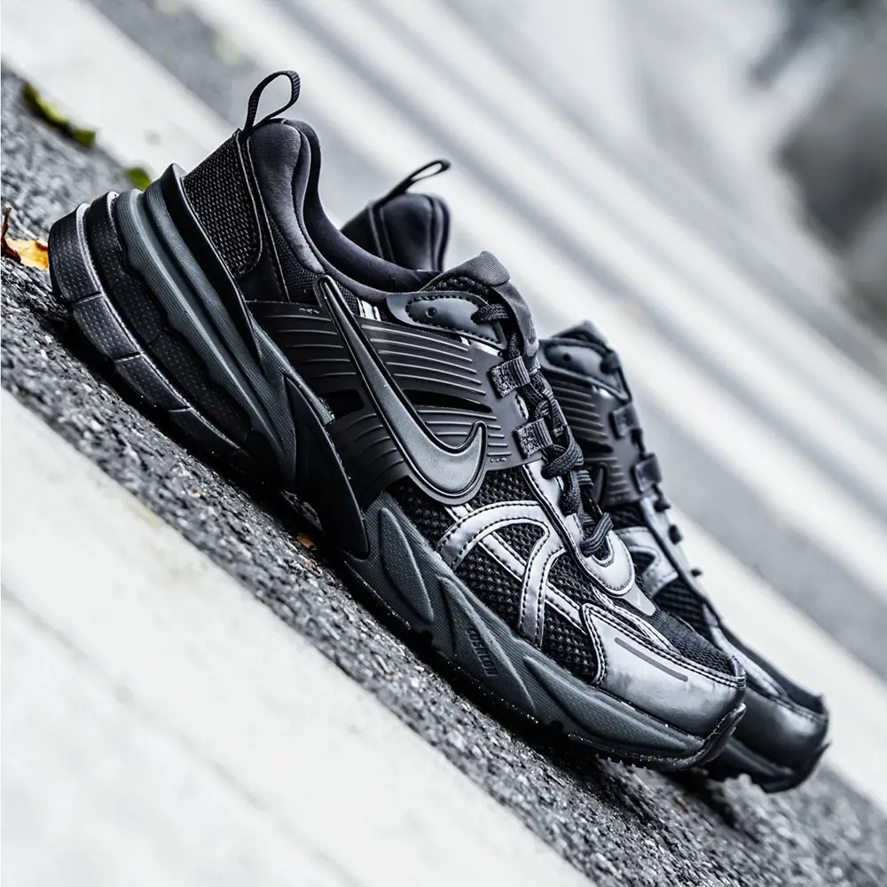 Nike Official Men's Shoes 2024 New arrival Genuine V2K Breathable Sports Retro Dad Shoes Casual Shoes Women Hj4497