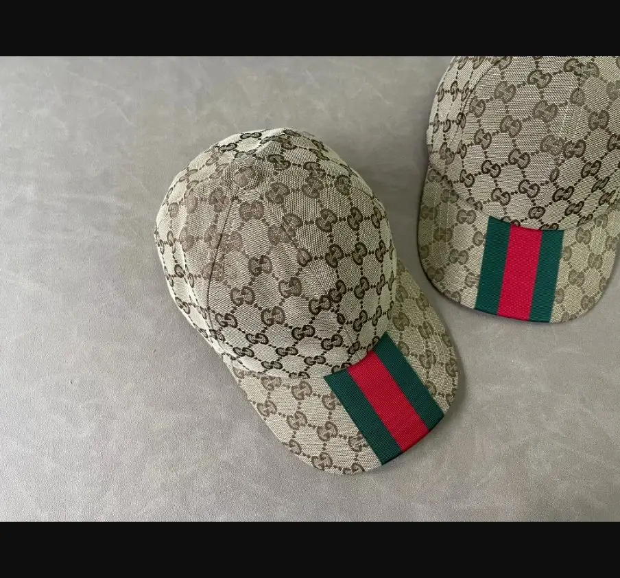Gucci棒球帽男老花纹双G满印皮标复古硬顶古驰棒球帽女鸭舌帽男鸭舌帽女平沿棒球帽大牌鸭舌帽潮牌男士棒球帽透气嘻哈帽子男士帽子潮牌调节新款古琦棒球帽古琦帽子古琦鸭舌帽古奇棒球帽古奇帽子古奇鸭舌帽