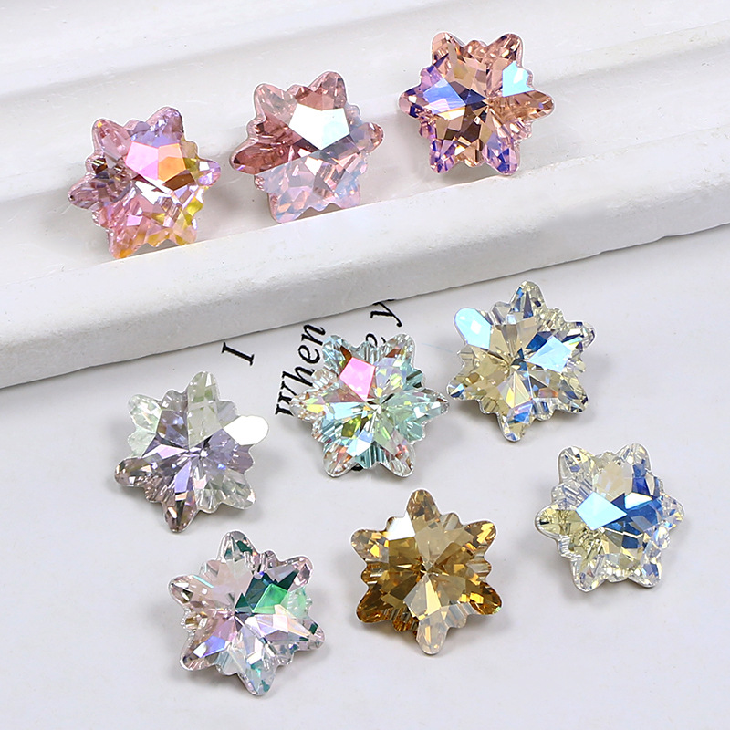 Dongzhou Crystal Super Flash Snowflake Pointed Bottom Nail Diamond Glass Diamond DIY Jewelry Accessories Christmas Nail Jewelry Stack Diamond