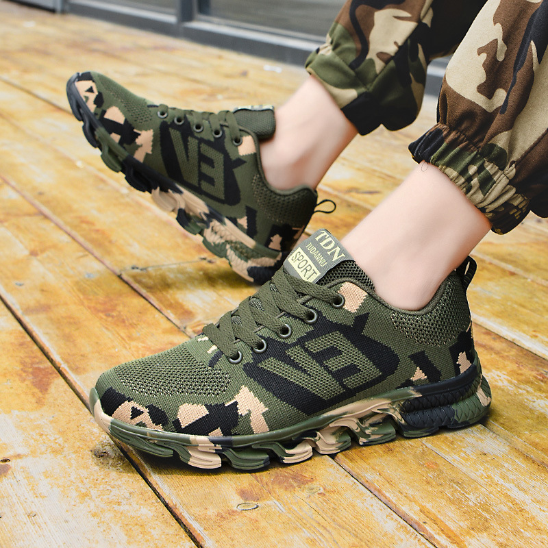 2026 New Camouflage Casual Sports Shoes for Men and Women, Breathable Fly-Knit Student Training Shoes, Outdoor Low-Top Shoes