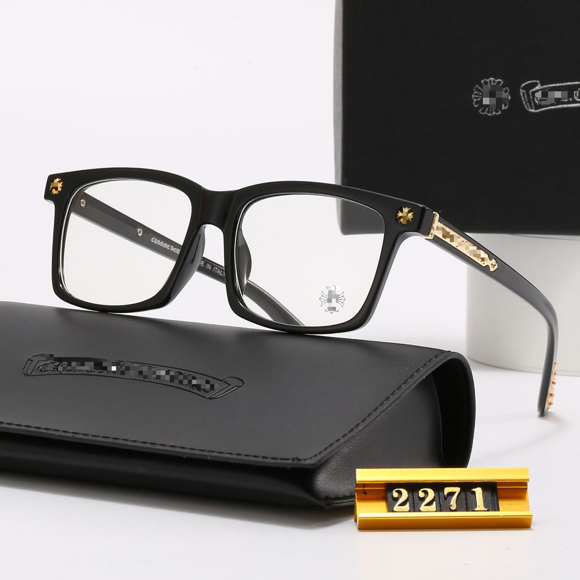 Classic Anti-Blue Light Glasses 2271 Black Frame for Students with Nearsightedness, Can Be Customized with Prescription Lenses, Stylish and Versatile for Commuting QC-Foto von 1688 auf Qualit.ly