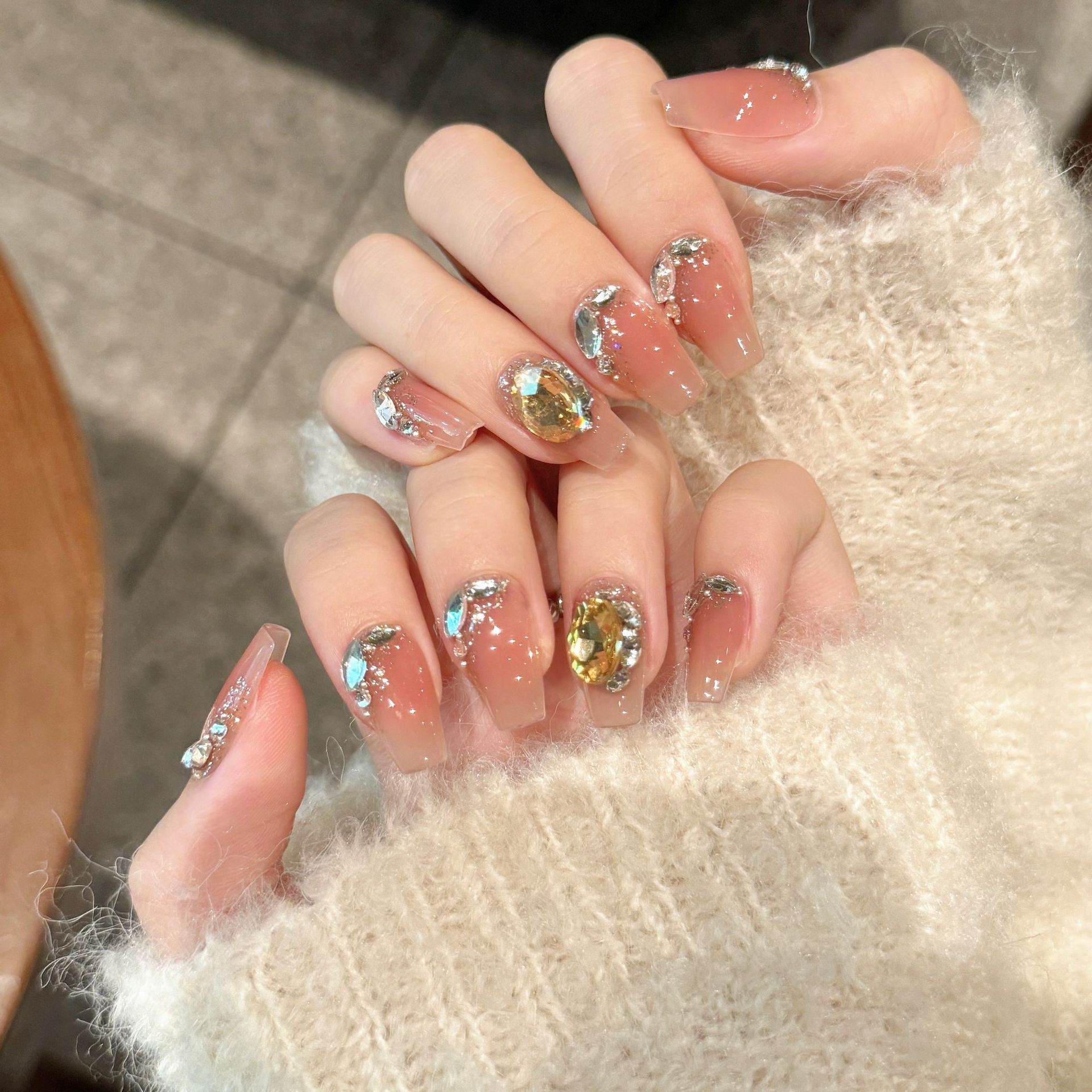 [SPAR Waltz] French Broken Drill Cold Thousand Gold Finished Nail Art Removable Advanced Sense Pure Hand-worn Armor