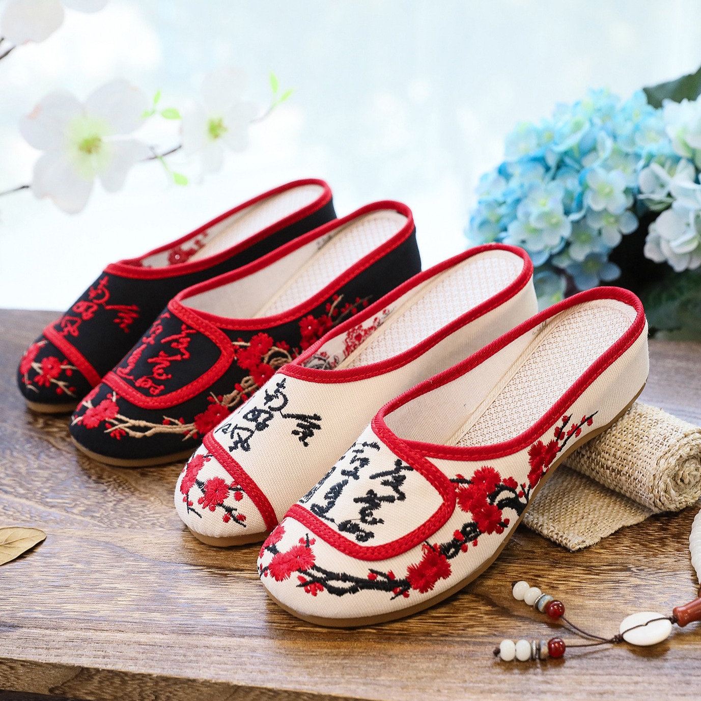 Slippers Antique Poetry Embroidered Fabric Slippers Summer Embroidered Cloth Shoes Women Sandals