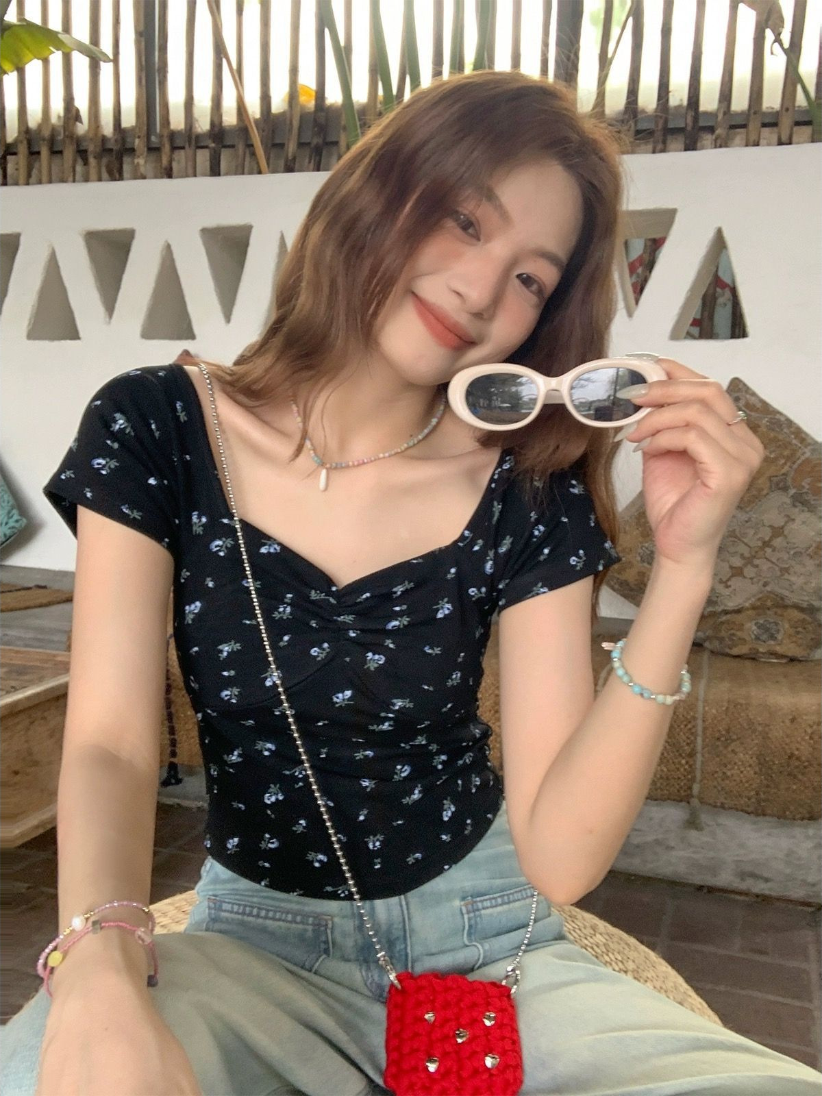 Floral Square Collar Shoulder Short-sleeved T-shirt Women's Summer New Korean-style Short Sweet Spice Girl Base Short-sleeved T-shirt Top