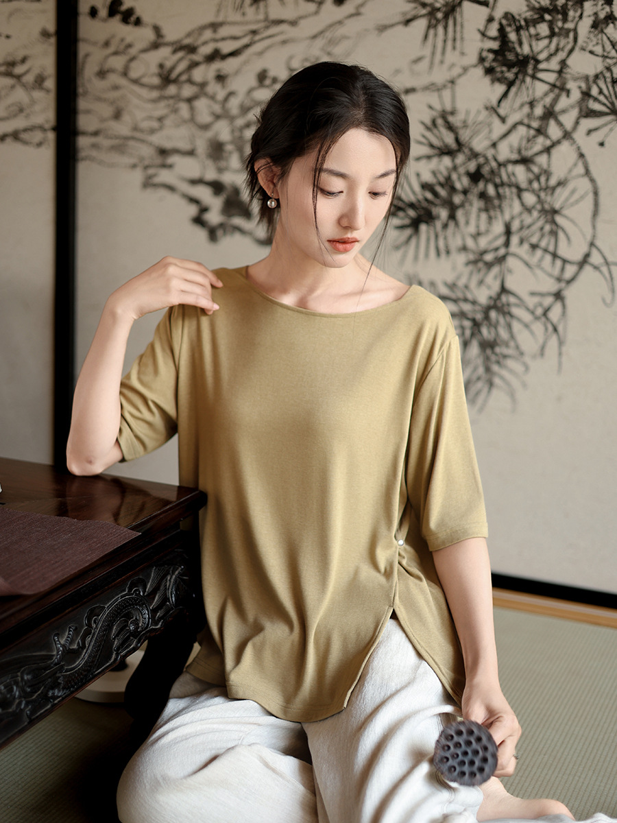 2025 summer new round neck design short sleeve T-shirt women's high sense of women's acetic acid jacket a generation of hair