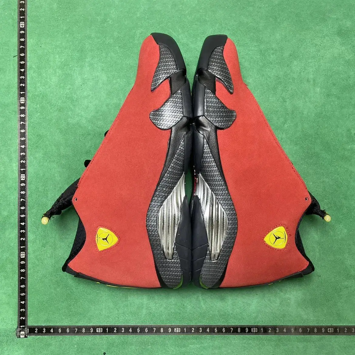 LC6X 14 Shock Absorbing and Slip Resistant Retro Basketball Shoes