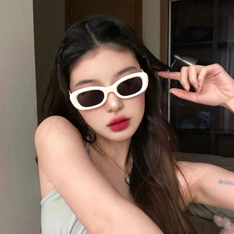 Glasses Frame New Oval Retro Cat-Eye Sunglasses Women's Anti-Uv Hip-Hop Sunglasses with Personality and High-End Feel