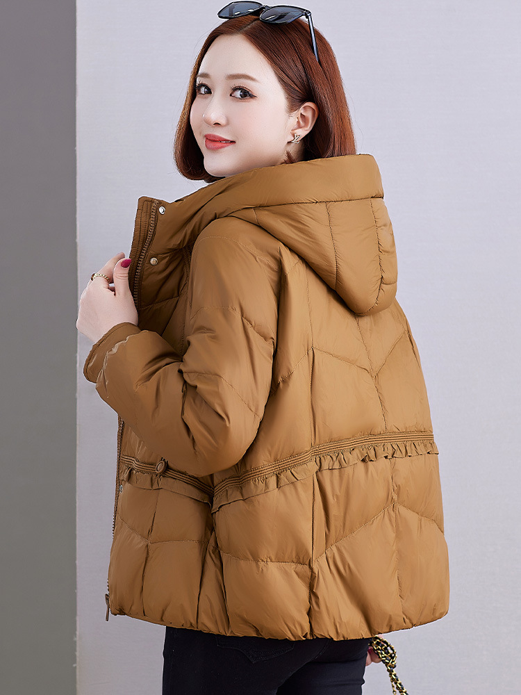 White Duck down Jacket for Women, Short Style, 2025 New Winter Collection, Petite Size, High-End, Stylish, Hooded, Lightweight down Coat