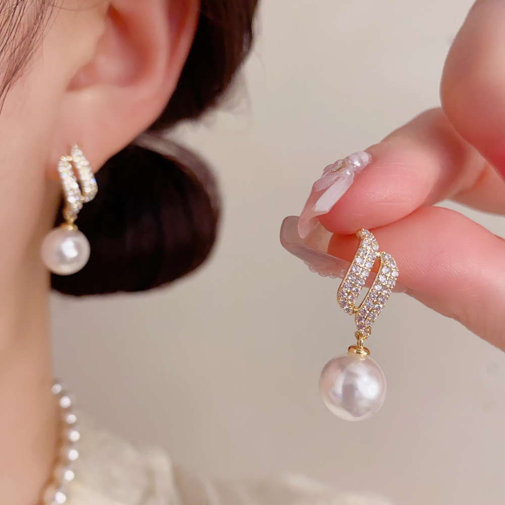 Summer New Style High-End Angel Wings Pearl Earrings Korean Fashion Design Unique Temperament Internet Celebrity Earrings