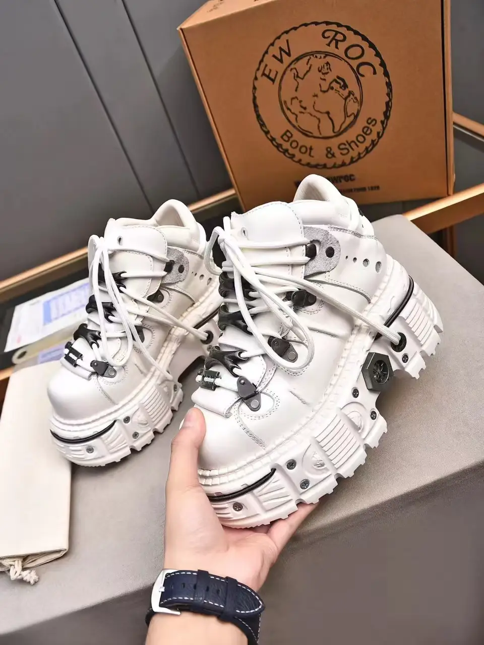 Punk Thick Sole Shoes Gothic Sexy Dark Platform Shoes Metal Rock Popular Ins Trendy Street Dad Shoes for Women