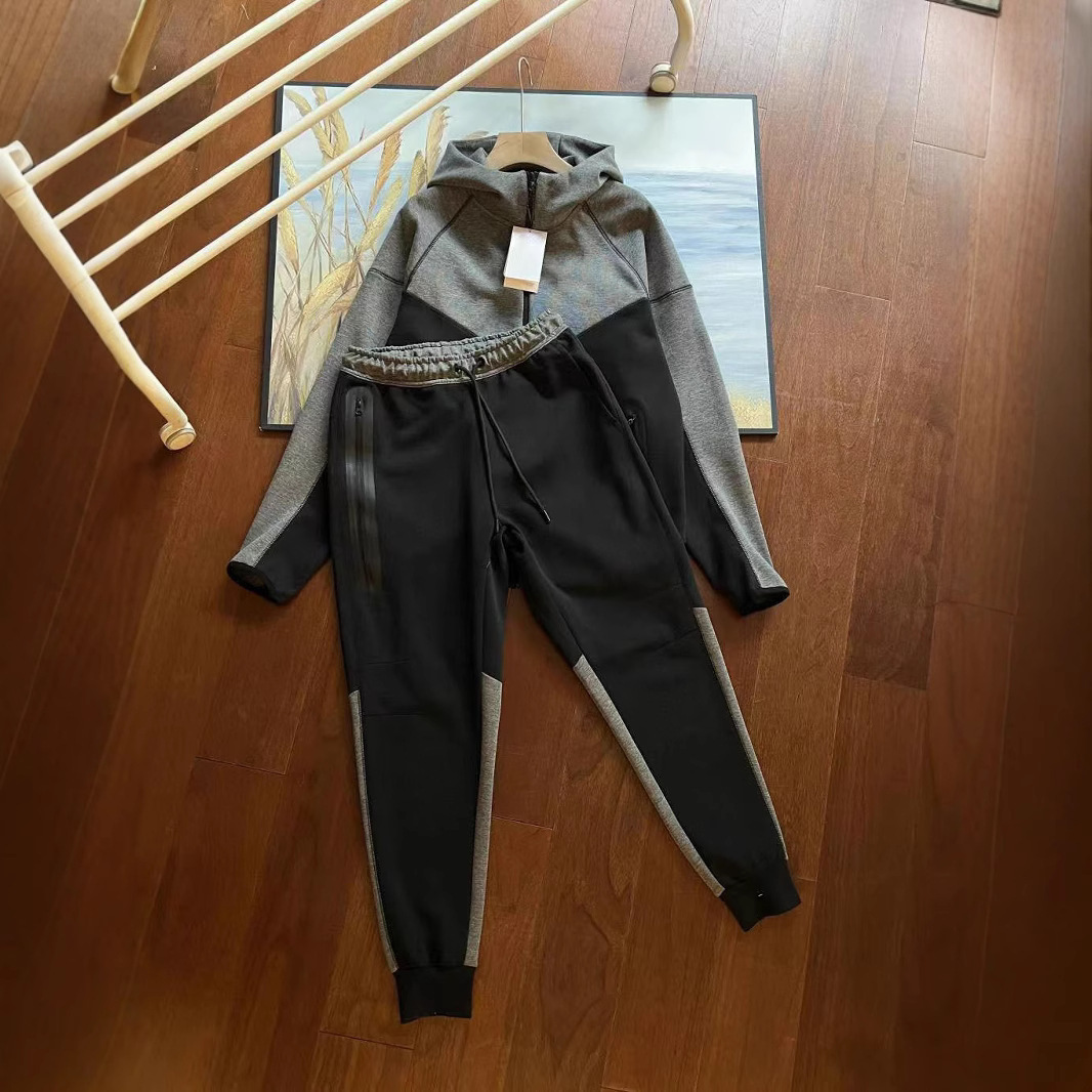 Nike Men's Air Layer Casual Sports Jacket and Sweatpants Set