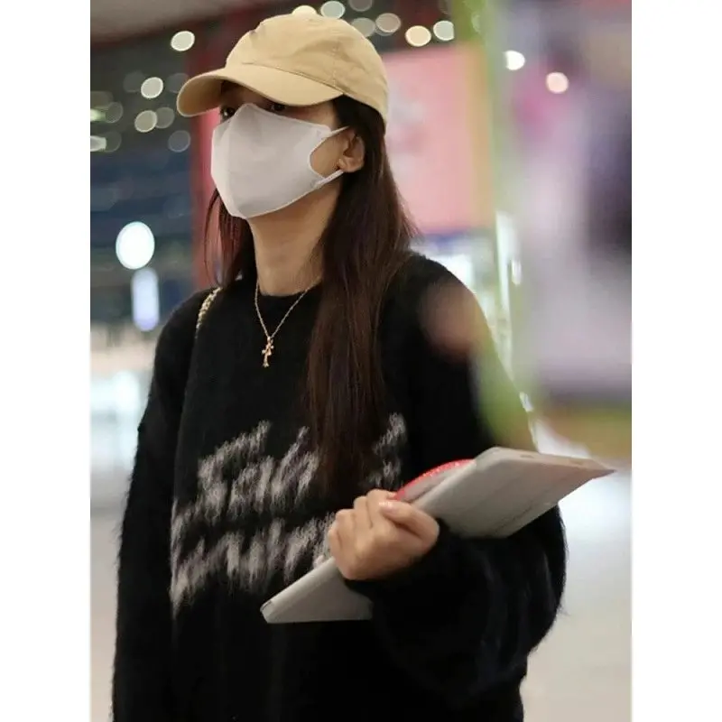 冬新款签名字母宽松软糯马海毛黑色针织衫慵懒风毛衣上衣男女