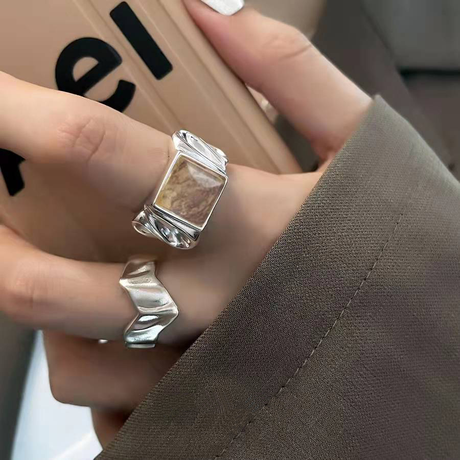 All-match ring women's ins high-end feeling cold wind niche wholesale retro opening new jewelry heavy ring tide
