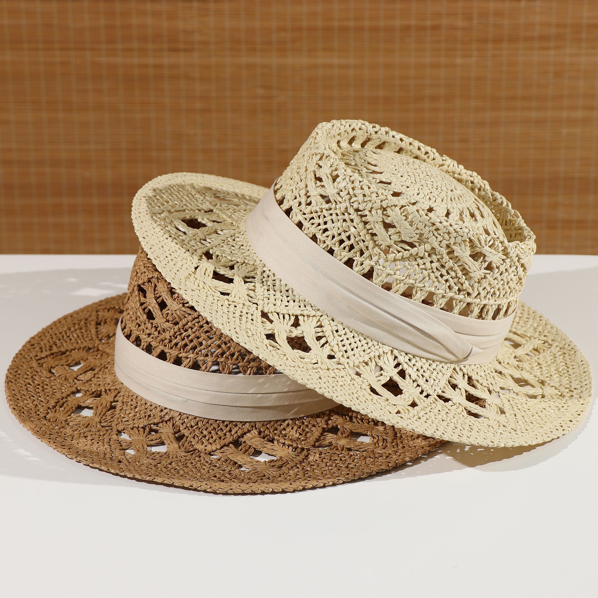 New Style Hats, Hand-Woven Hollow Straw Hats, Men's and Women's Flat-Top Hats, Summer Outdoor Sun Protection Sun Hats