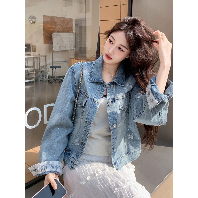 Vintage Lapel Denim Jacket for Women 2026 Spring Short Embroidered Rhinestone Jacket Casual Versatile Top