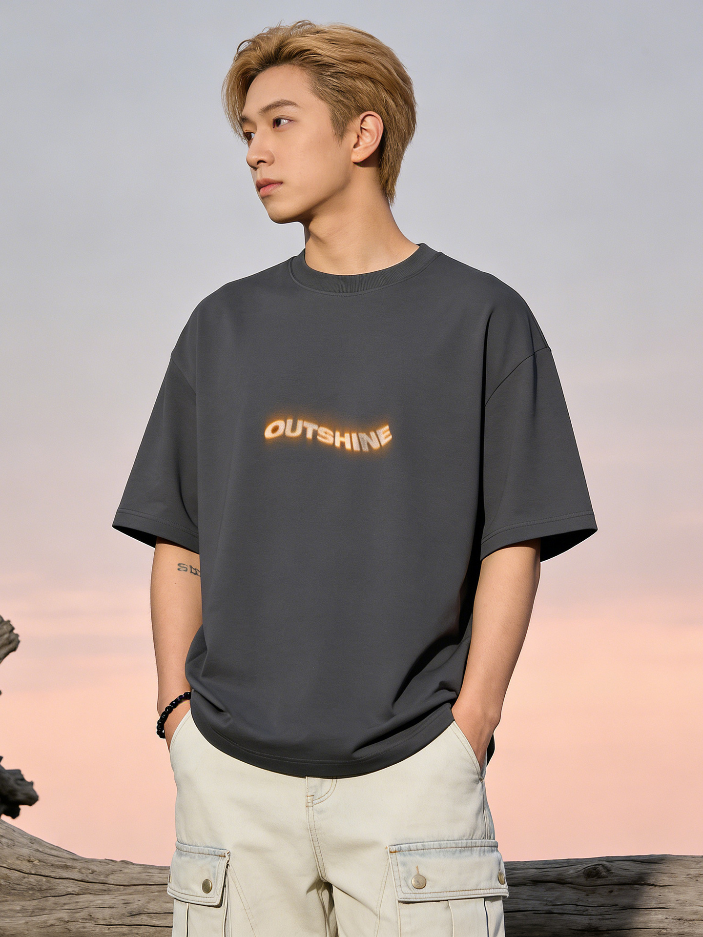 Blackeden Breakthrough Light Original Chinese Trend American Graffiti Print Short Sleeve T-Shirt Unisex Couple's Top Summer