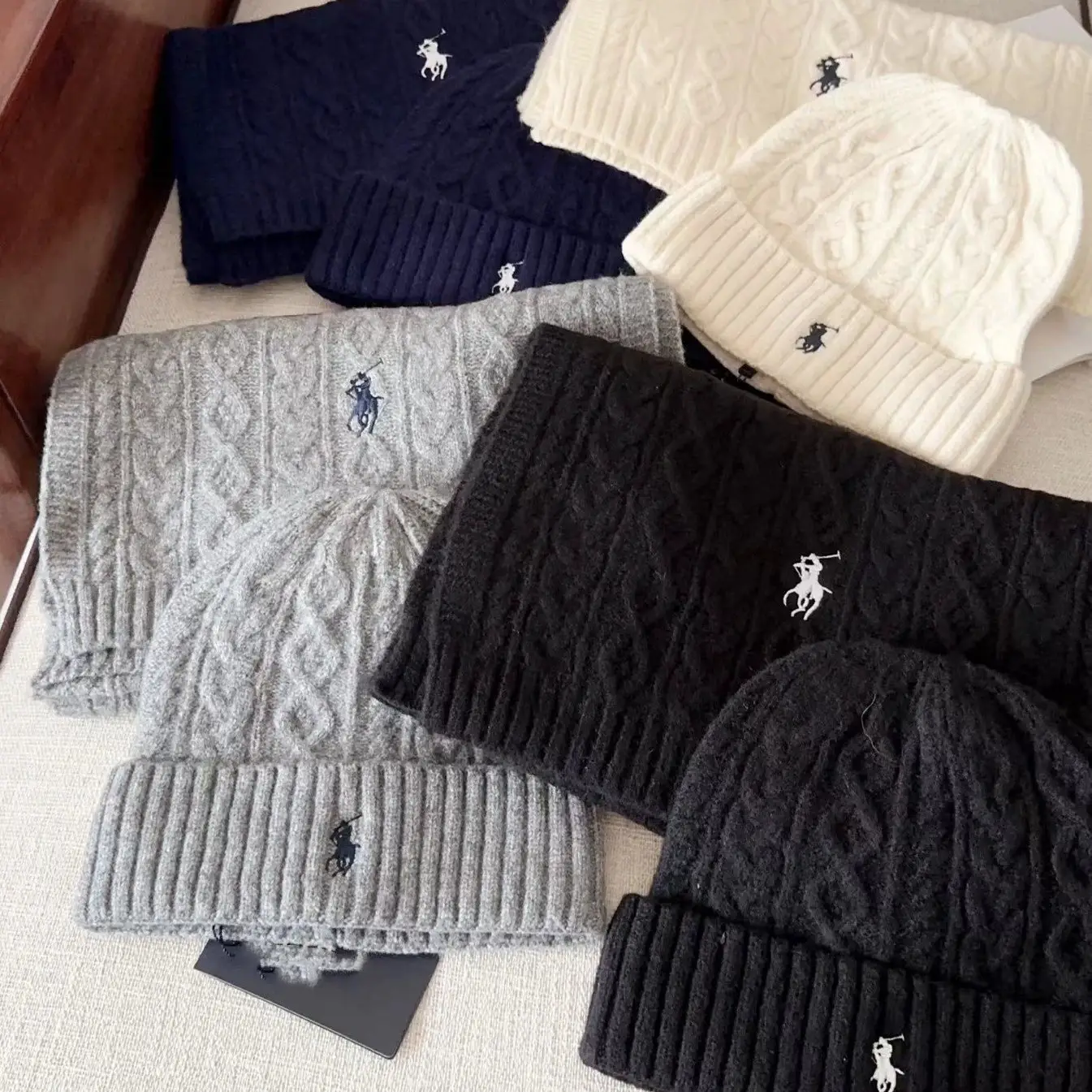 Vintage dark gray rabbit wool scarf female winter couple warm two-piece set of knitted wool hat scarf