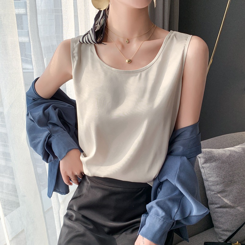 Women's Silk Camisole with Satin Lining, Round Neck, Suitable for Layering with a Suit, Summer Outerwear Base Top