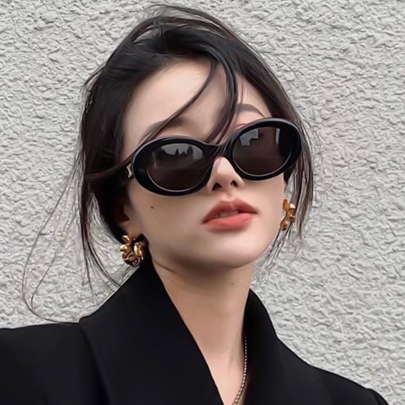 Xiaohongshu's Same Style Retro White Sun Protection Sunglasses for Women, New Trendy Women's Anti-Uv High-End Sunglasses