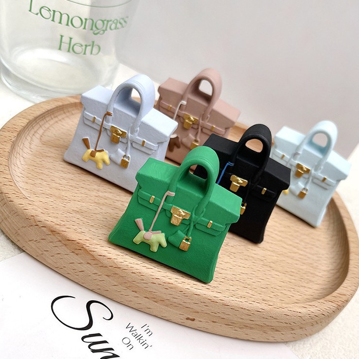 Internet Celebrity Bags, Slippers, Car Aromatherapy Perfume Wholesale, Car Air Outlet Decoration, Diffuser Stone, Car Interior Ornaments, Fragrance QC-foto van 1688 op Qualit.ly