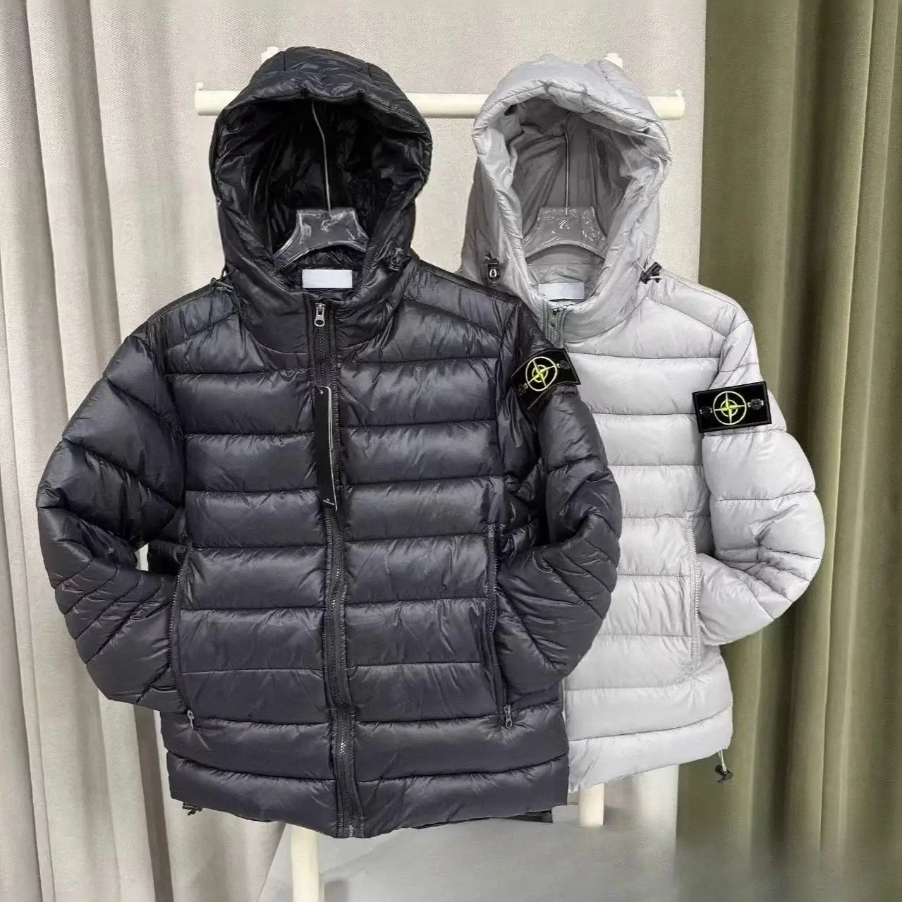 连帽户外刺绣徽章袖标棉服面包服保暖纯色通勤亮面男女同款