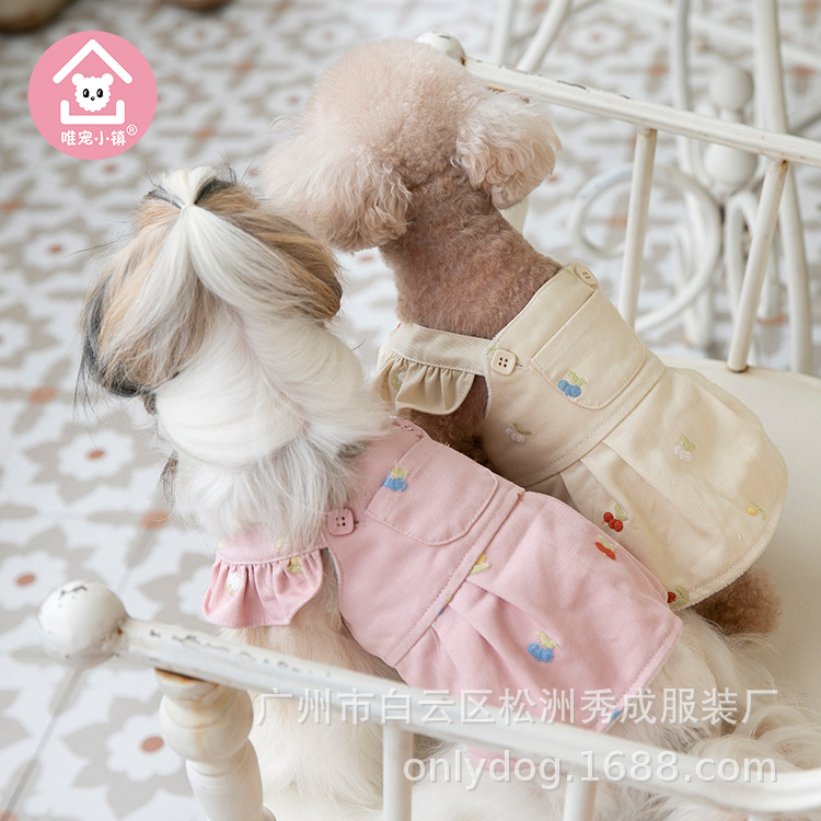 Weipet town autumn and winter New embroidered fleece-lined suspender skirt pet clothes cat and dog clothing teddy bear coat