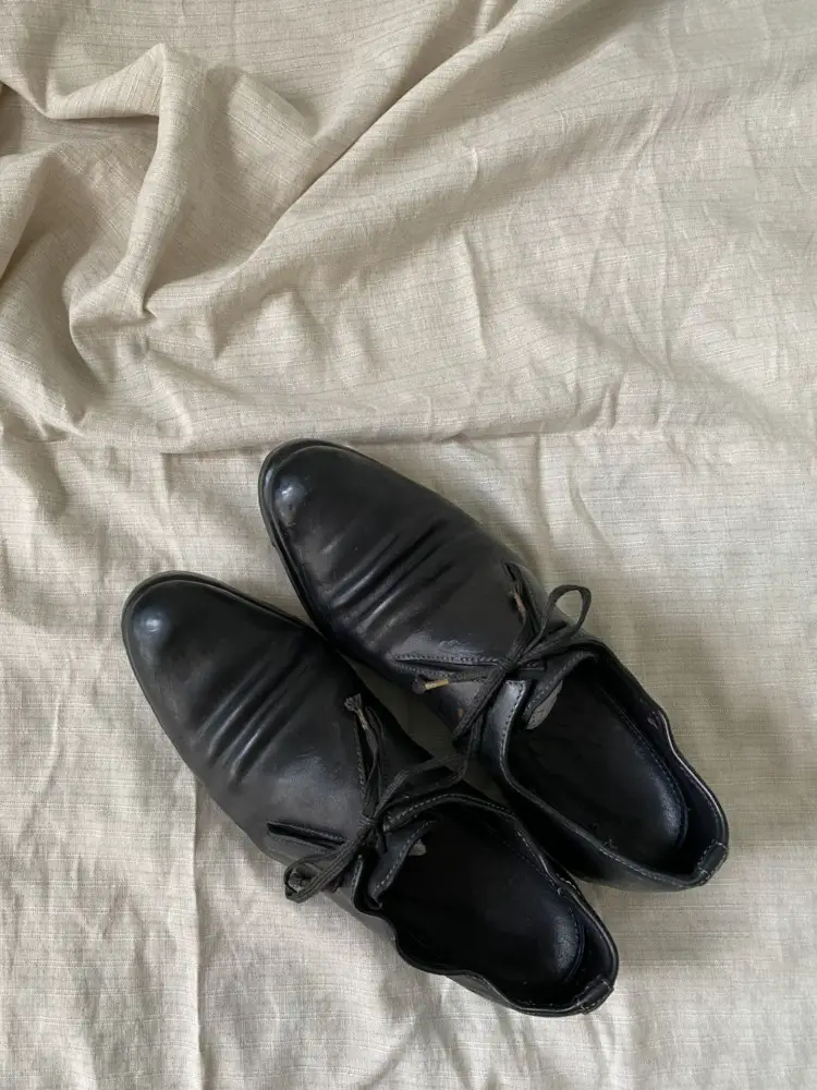 暗黑ccp褶皱软皮小皮鞋男覆古德比鞋尖头休闲皮鞋成本洗水巫师鞋