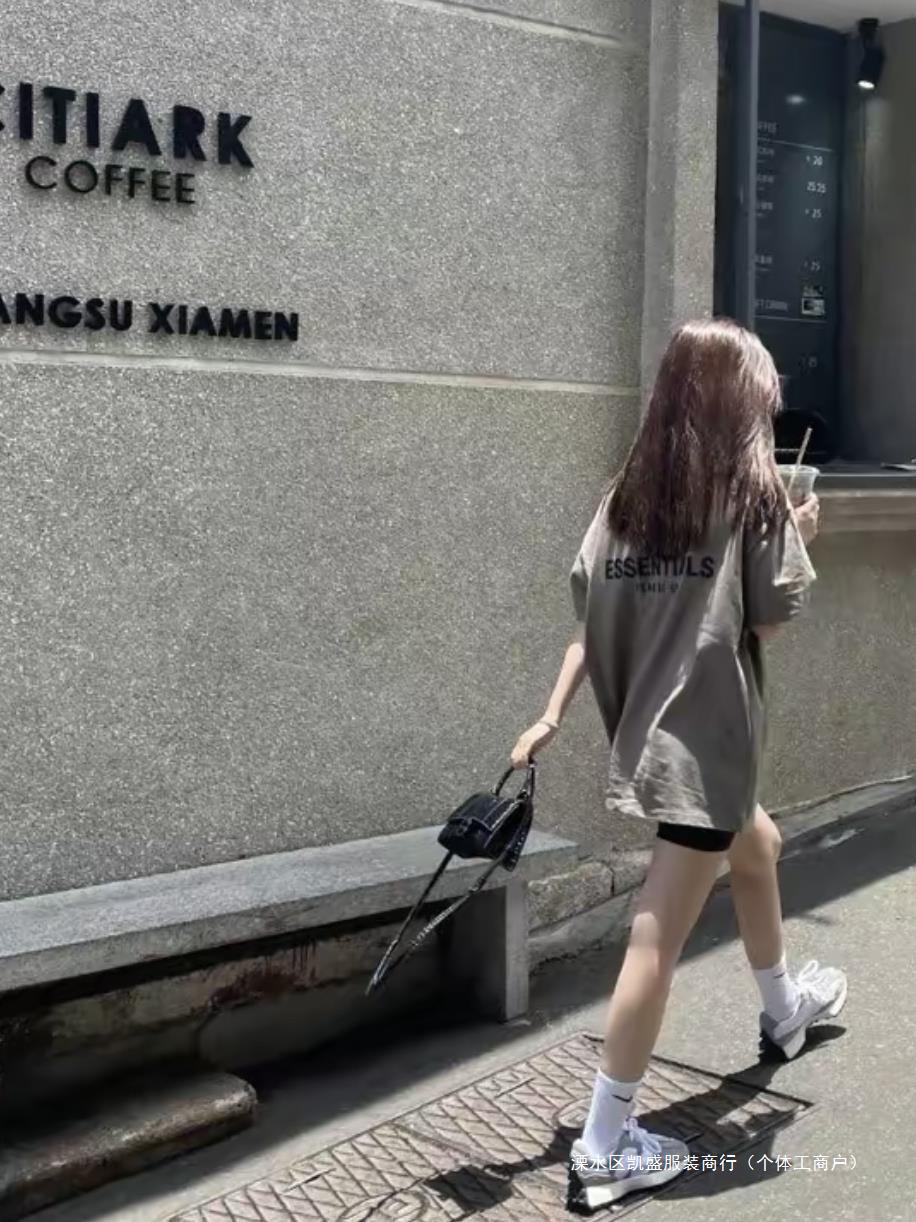 New style FEAR OF GOD short sleeve American version double line ESSENTIALS letter loose T-shirt couple fashion brand men and women