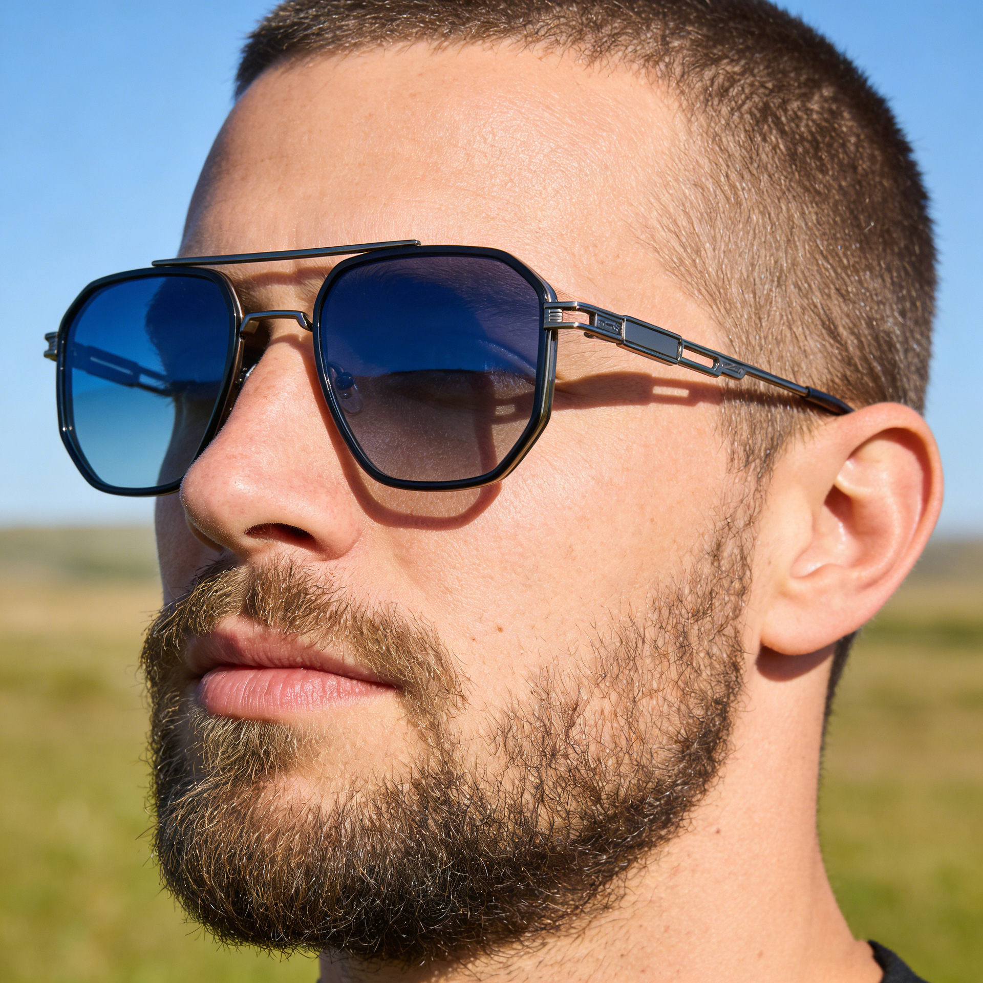 2026 New European and American Style Square Sunglasses for Men, Retro Double-Bridge Design, Unique Spring Hinges, Trendy Sun Protection Sunglasses for Men, Cross-Border