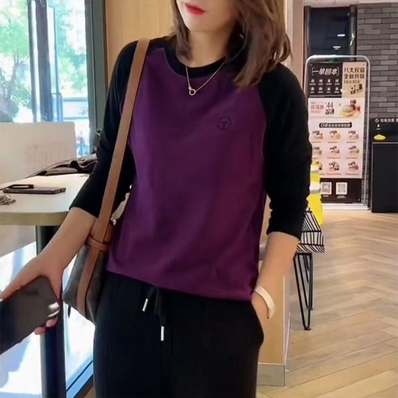 2026 Autumn/Winter New Color-Block Stylish Mom's Long-Sleeve Base Shirt for Women, Plus Size, Loose Fit, Tummy-Covering, Thermal Fleece