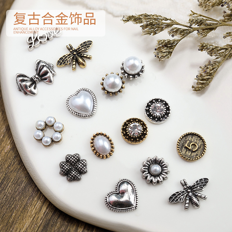 New retro light luxury bow Clover love Pearl alloy nail decorations HJ0603
