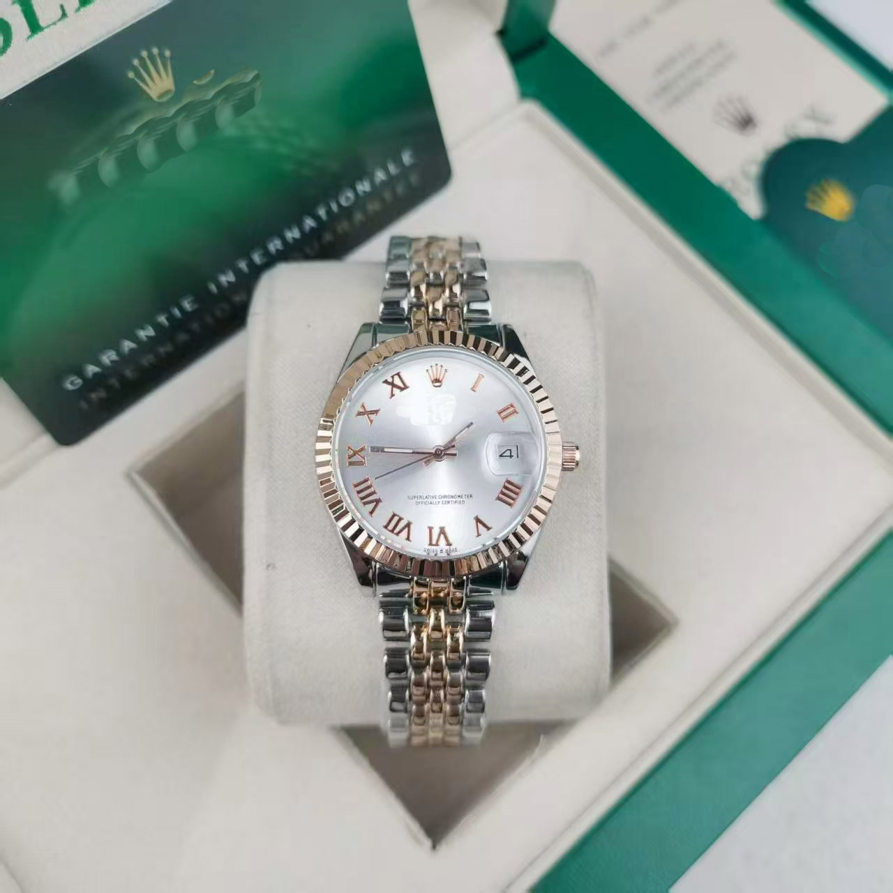 Wholesale Laojia Diary Women's Quartz Watch with Solid Steel Band, Fashionable and Elegant 32mm Wristwatch Foto QC de 1688 na Qualit.ly