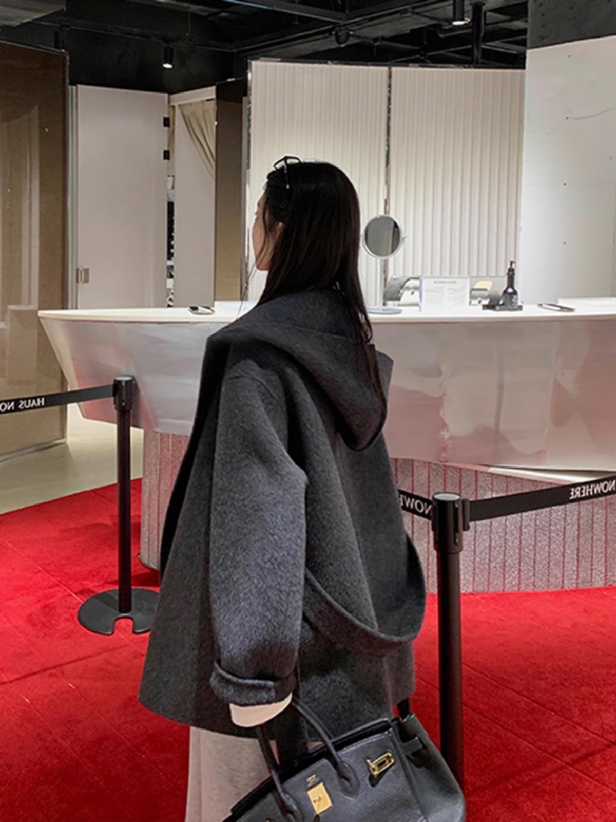 Hooded Double-Sided Cashmere Wool Coat for Women, Short Style for Petite Figures, 2025 Winter New Loose-Fitting Tie-Waist Woolen Coat