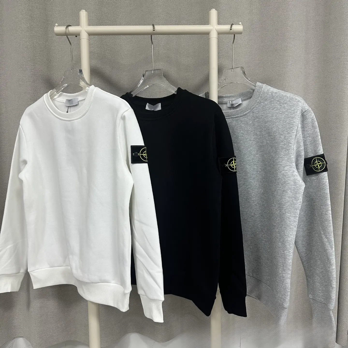 Cross-Border Stone Solid Color Compass Badge Basic Pullover Functional Casual Men's and Women's Round Neck Sweatshirt Island