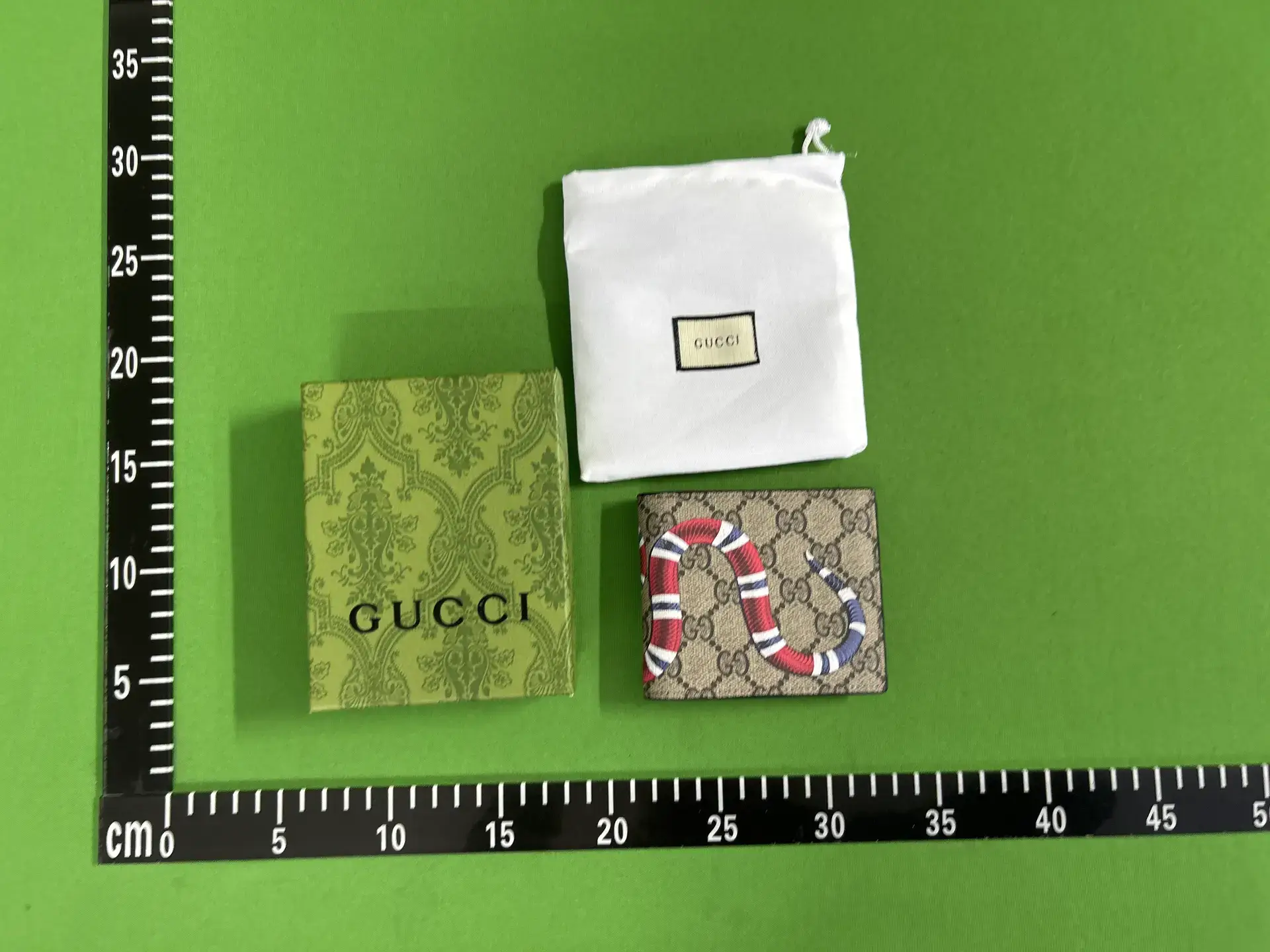 Gucci Ophidia GG Supreme Snake Wallet