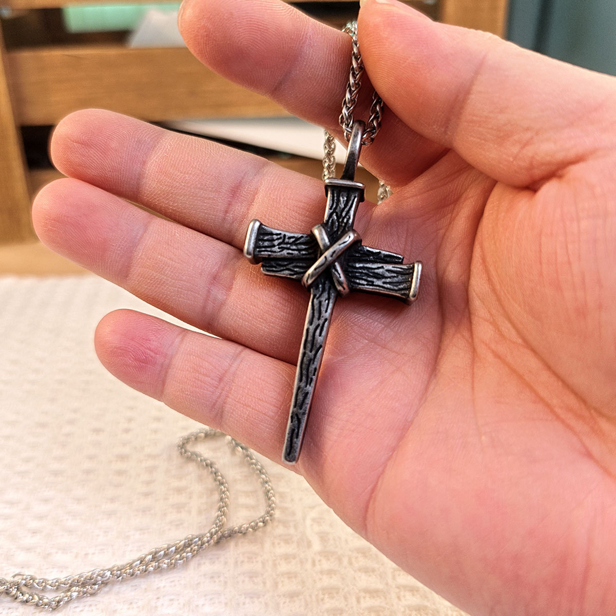 European and American Retro Gothic Wooden Stake Cross Pendant Trendy Men's Necklace Accessory Sp1113