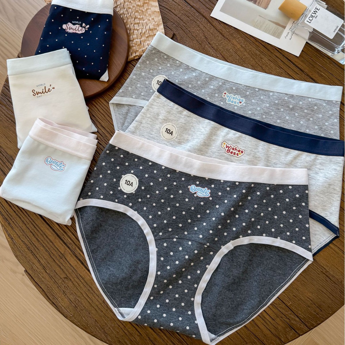 Stylish 6159 Light American-Style Sports Cotton Women's Panties with Polka Dots, Color-Blocking, Breathable, Pure Cotton, Extended Crotch 10A