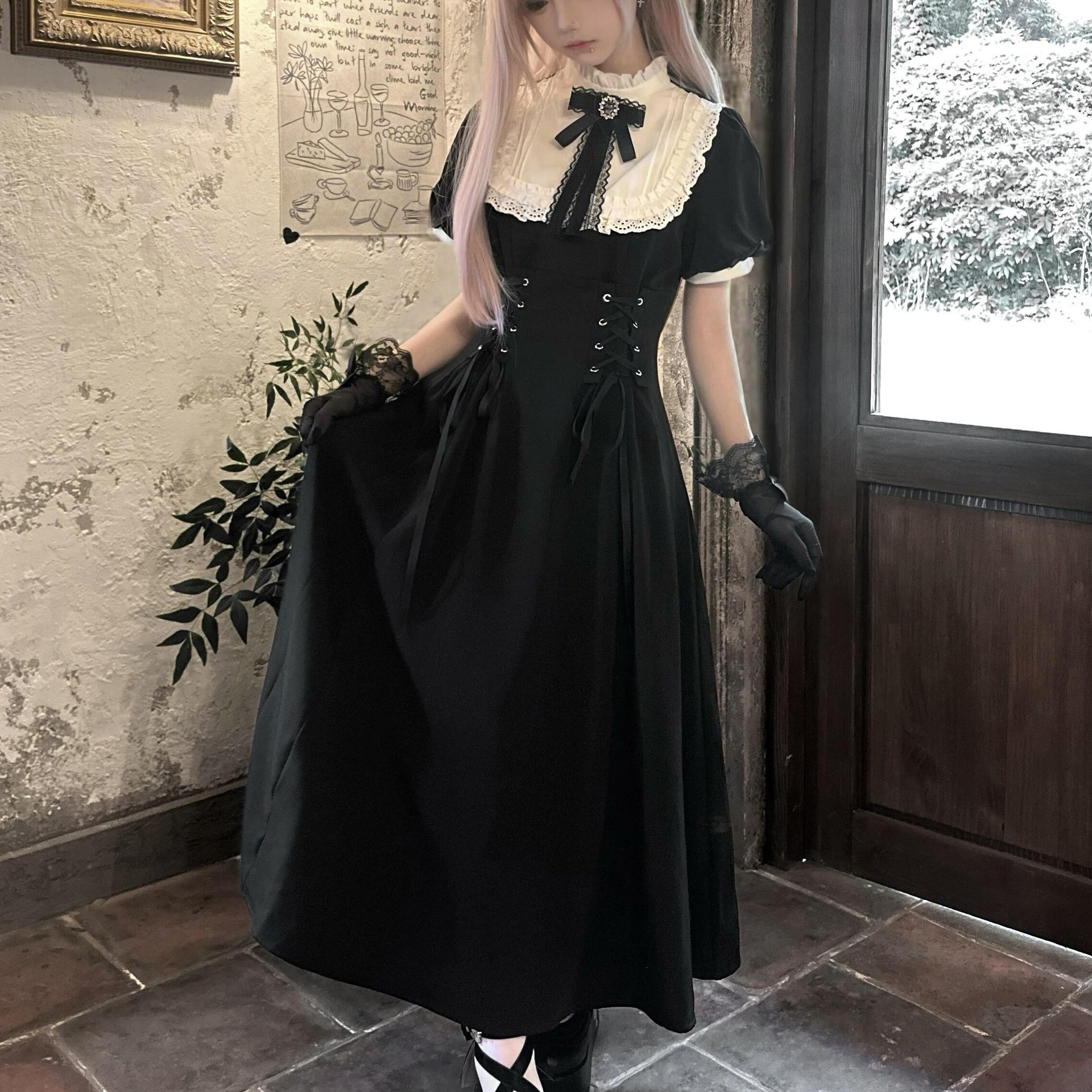 Japanese-Style Black Long Dress with a Cinched Waist, Subculture Mass-Produced Lace Outfit, Dark Short-Sleeve Dress for Women, Summer Slimming Dress